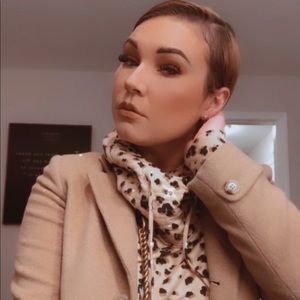 Meet your Posher, Yanci